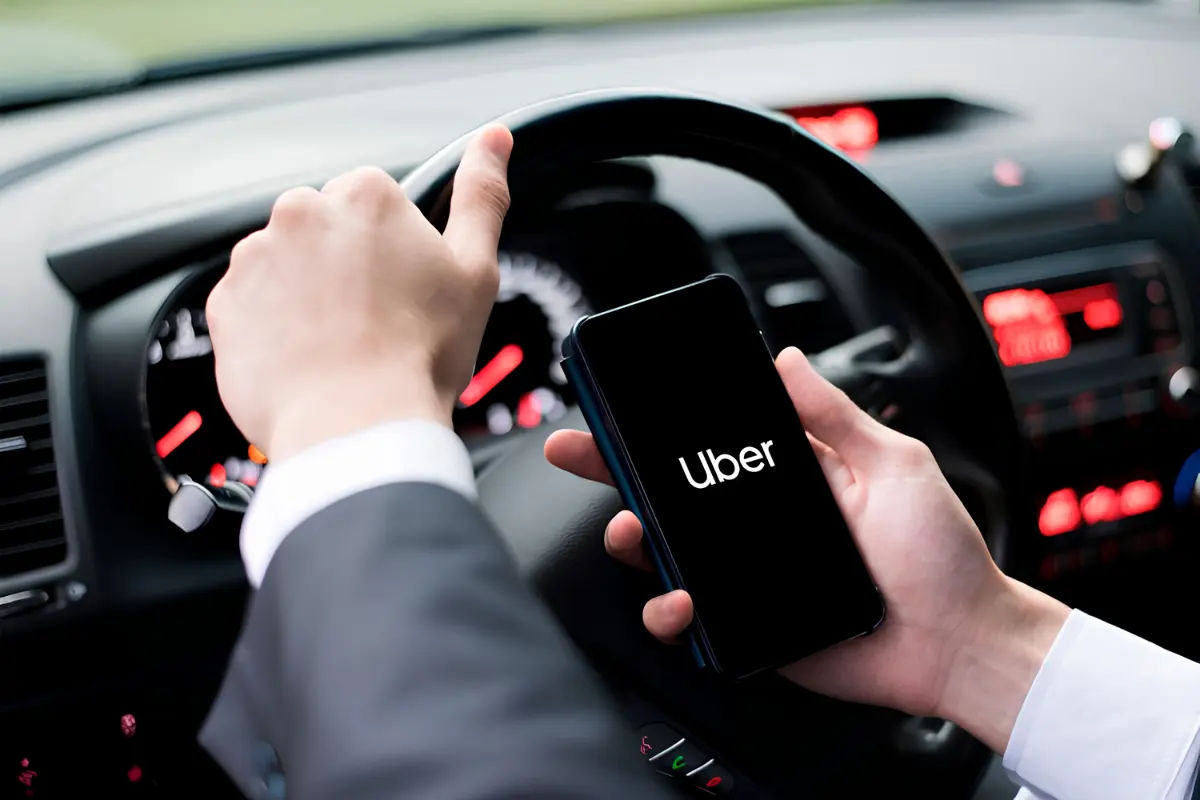 Move Brasil reduz para seis meses exigência para motoristas de aplicativo