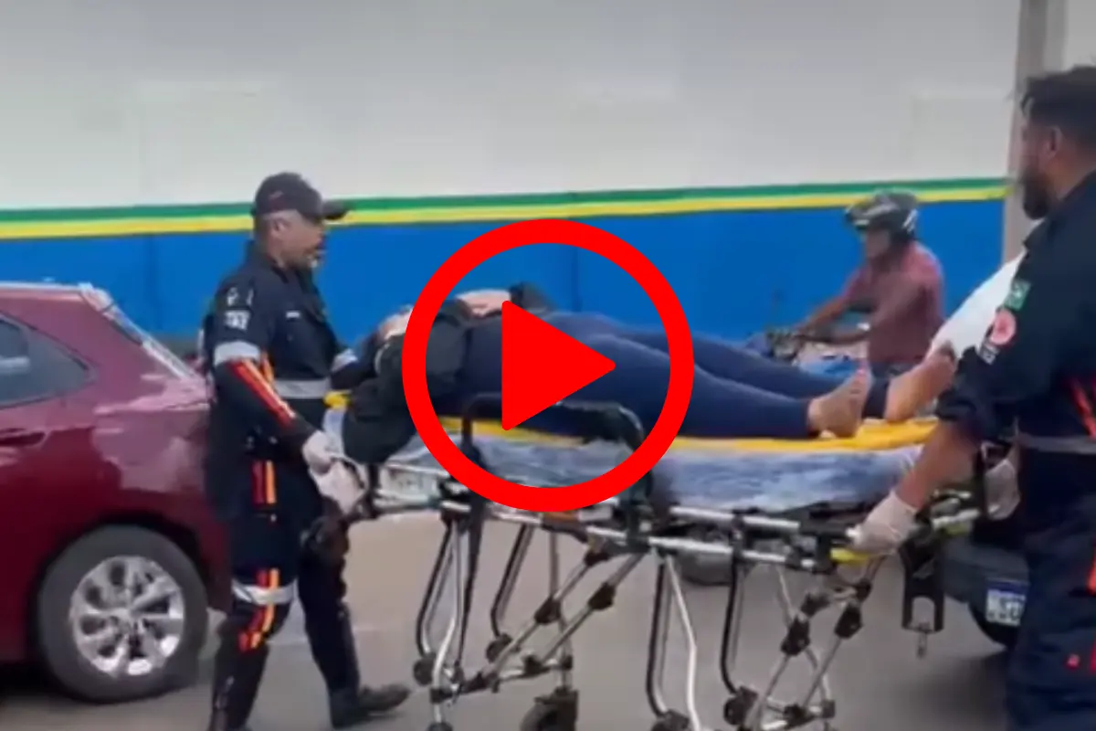 Motociclista fica ferida após atingir traseira de carro que parou para pedestre em Porto Velho