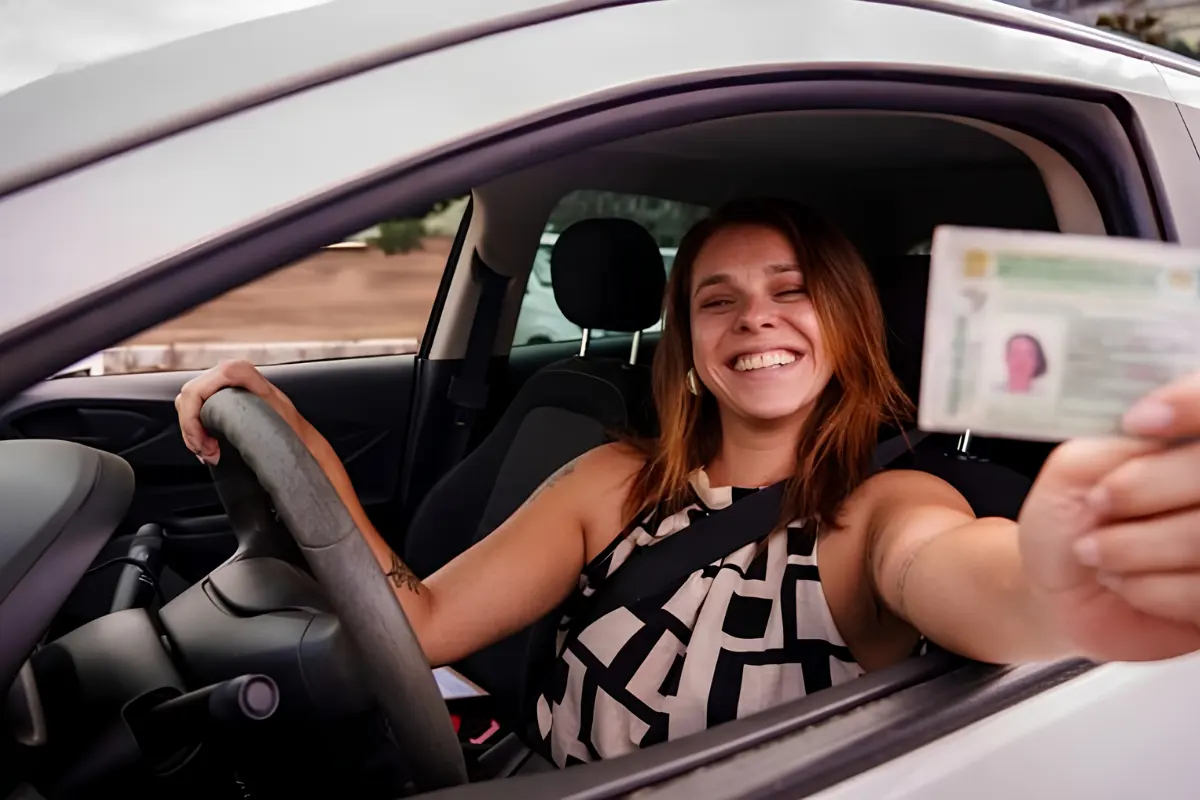 Mais Motoristas oferece mudança gratuita para CNH C, D e E; candidatos têm até dia 3 para enviar documentos