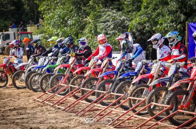 Corrida de Motocross em Machadinho do Oeste foi brutal