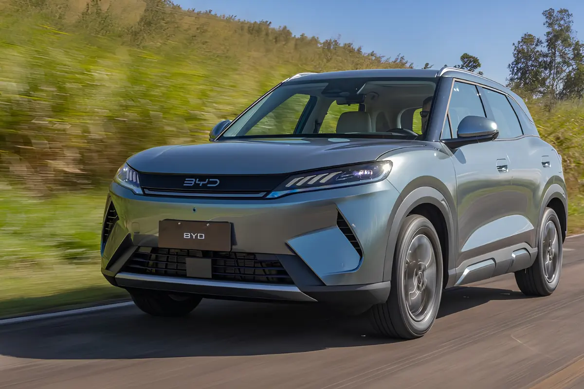 BYD amplia participação no Move Brasil com novos modelos para motoristas de app e taxistas