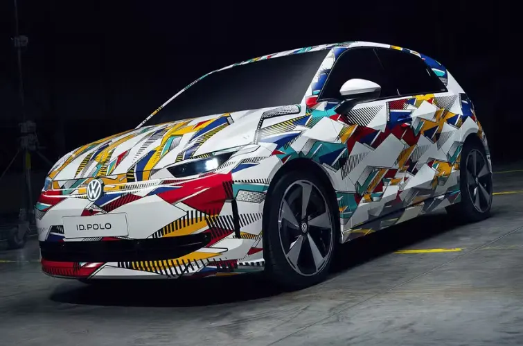 Volkswagen leva Polo ao mundo elétrico e lança ID. Polo em 2026