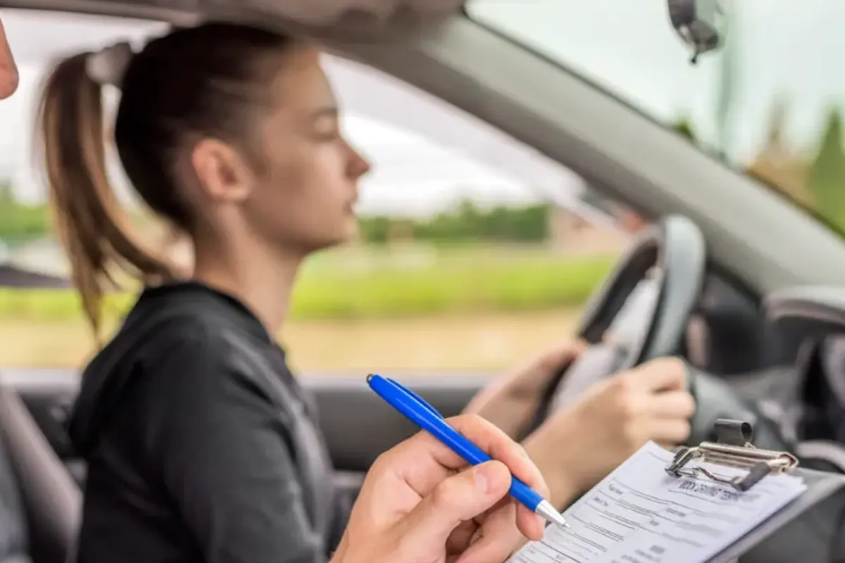 Projeto quer permitir CNH aos 16 anos e reduzir idade mínima para dirigir no Brasil