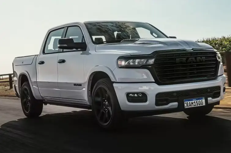 Ram 1500 vai voltar a ter versão com motor V8 'raiz' no Brasil