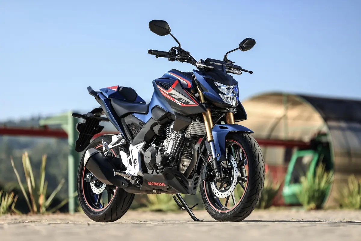 Honda CB300F Twister 2027 estreia com mais tecnologia e segurança; Veja o que mudou