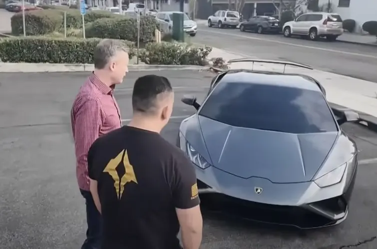Lamborghini roubado nos EUA é recuperado com ajuda do ChatGPT
