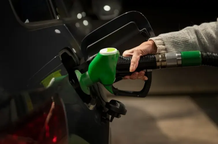 Ação contra PCC revela uso excessivo de metanol em postos de combustíveis