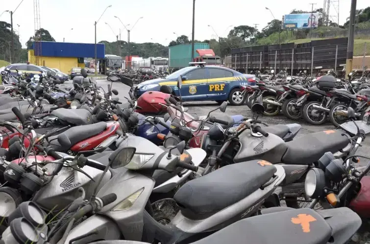 PRF realiza leilão de veículos apreendidos em Rondônia a partir de hoje (26); veja como participar
