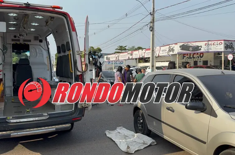 Mãe e filho são atropelados por carro enquanto seguiam de bicicleta para a escola