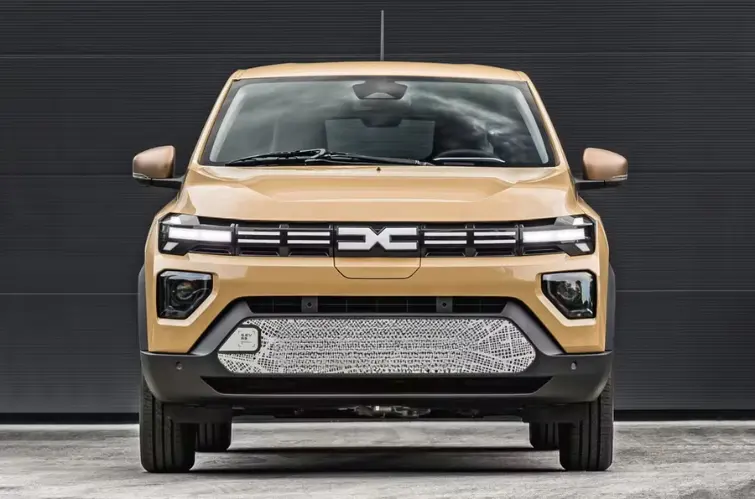 Novo Renault Kwid E-Tech chega ao Brasil para disputar mercado com BYD Dolphin Mini