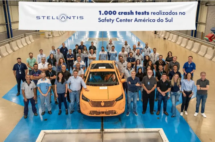  Stellantis inaugura centro de colisão para veículos elétricos mais moderno do hemisfério sul