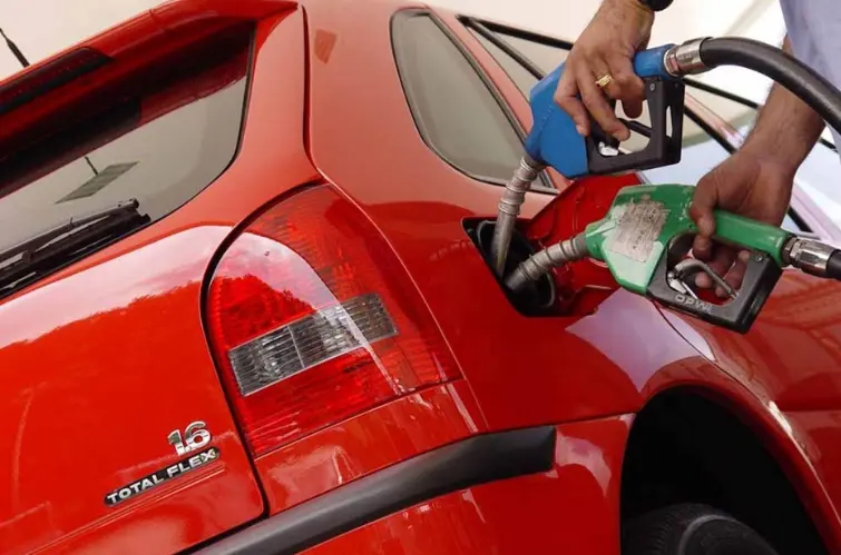 Veja quais combustíveis dominam a frota de veículos em Porto Velho