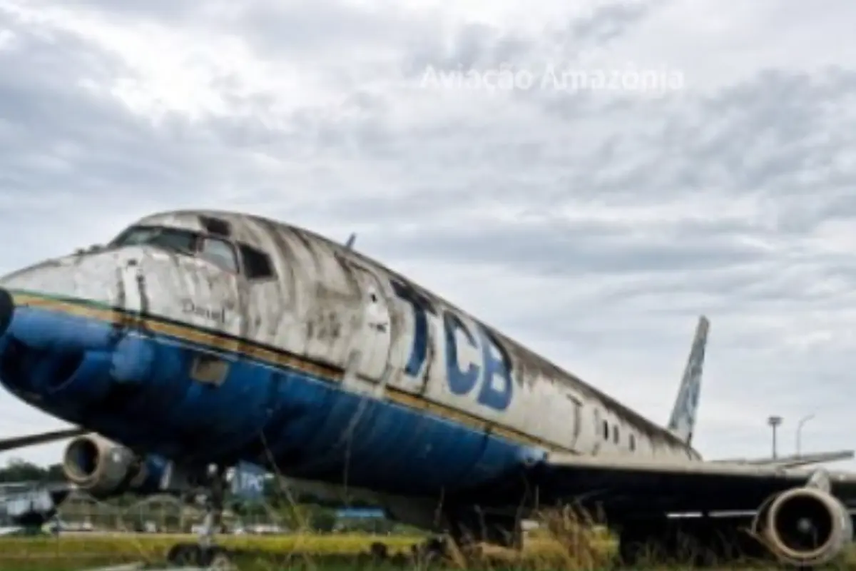DC-8 abandonado em Manaus será desmontado e levado de navio para a Nova Zelândia