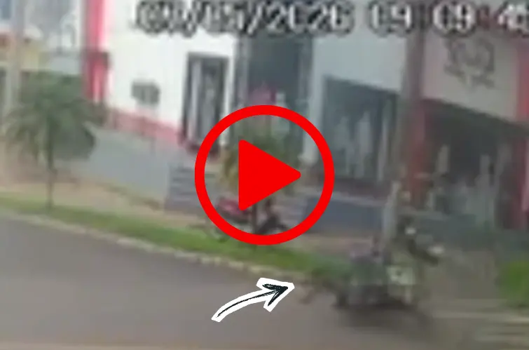 Motociclistas ficam feridos após mulher avançar pista contrária em Ouro Preto do Oeste