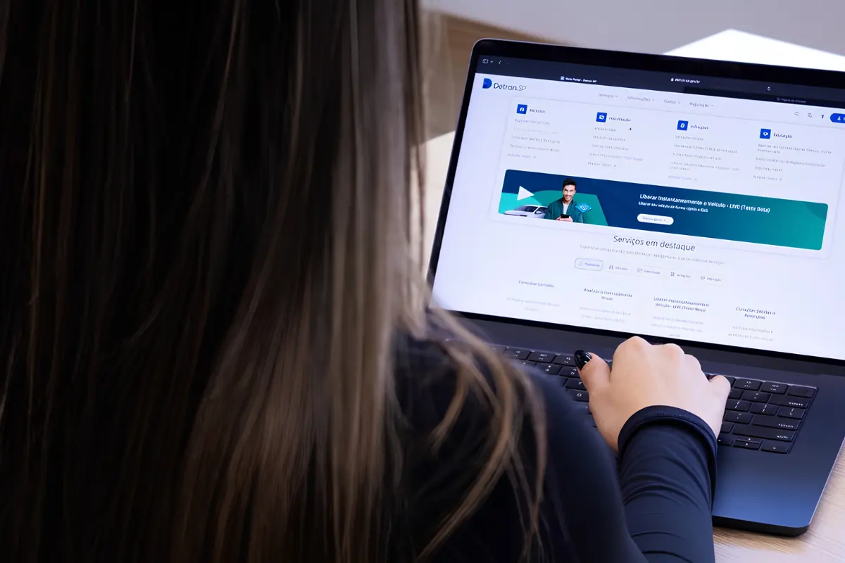 Transferência de veículos poderá ser feita pelo celular; veja como vai funcionar