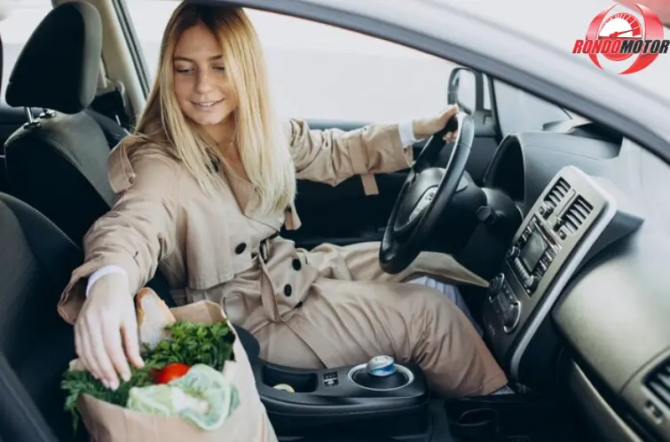 Bagagem solta dentro do carro pode render multa e retenção do veículo