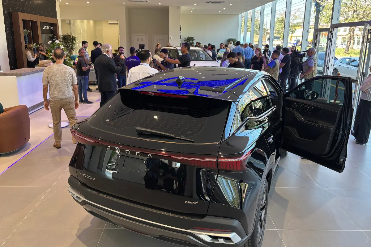 Omoda & Jaecoo é inaugurada em Porto Velho e apresenta SUVs híbridos com alta tecnologia