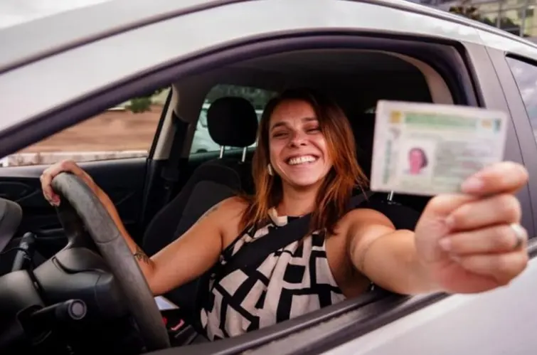 CNH sem exame avança no Congresso e pode se tornar regra permanente no Brasil