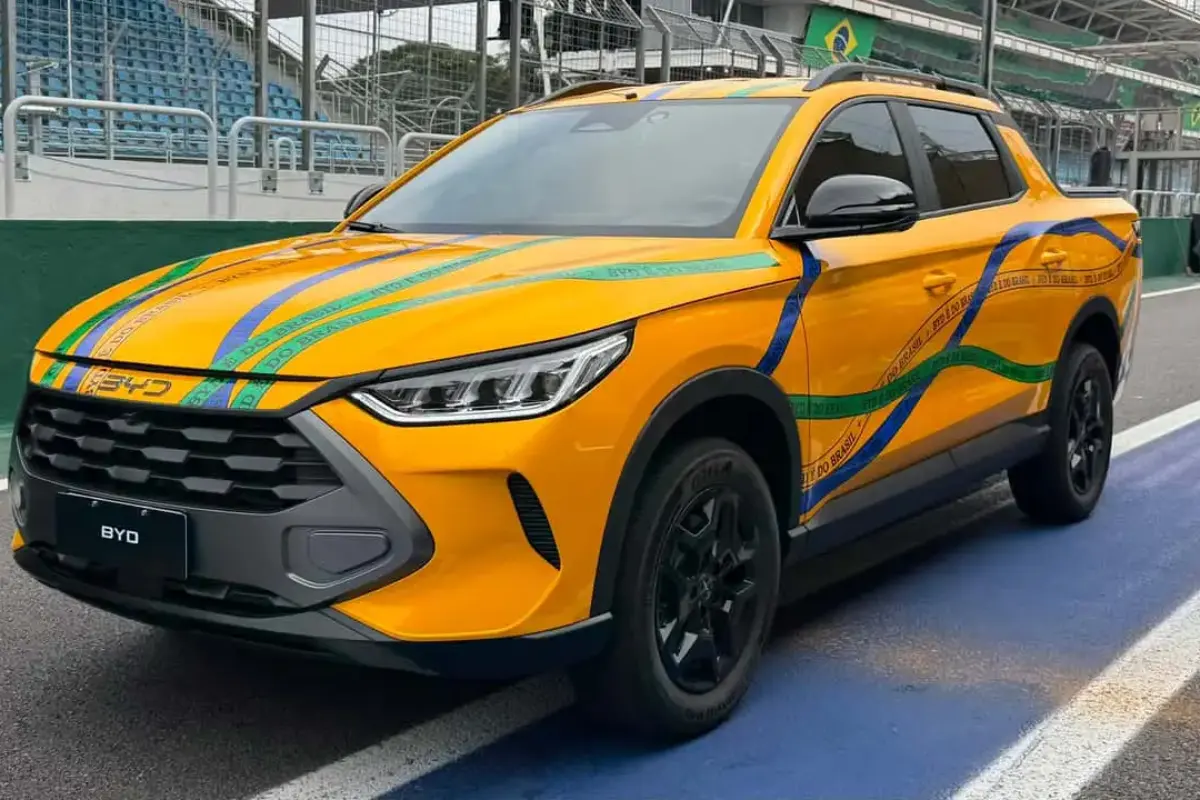 Provocação? BYD apresenta Mako vestida com cor da Tukan e adianta primeira PHEV do segmento