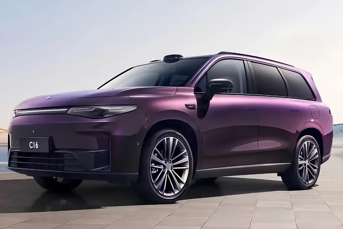 Leapmotor prepara três novos carros para o Brasil em 2027