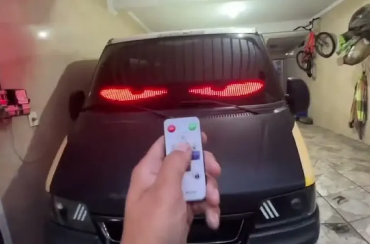 Carros com olhos de LED: painel que imita filme da Disney é proibido?