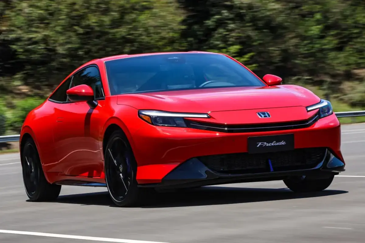 Honda Prelude estreia em agosto no Brasil com conjunto híbrido do Civic e suspensão inspirada no Type R