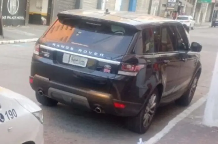 Ranger Rover com R$ 114 Mil em multas é apreendida em São Paulo