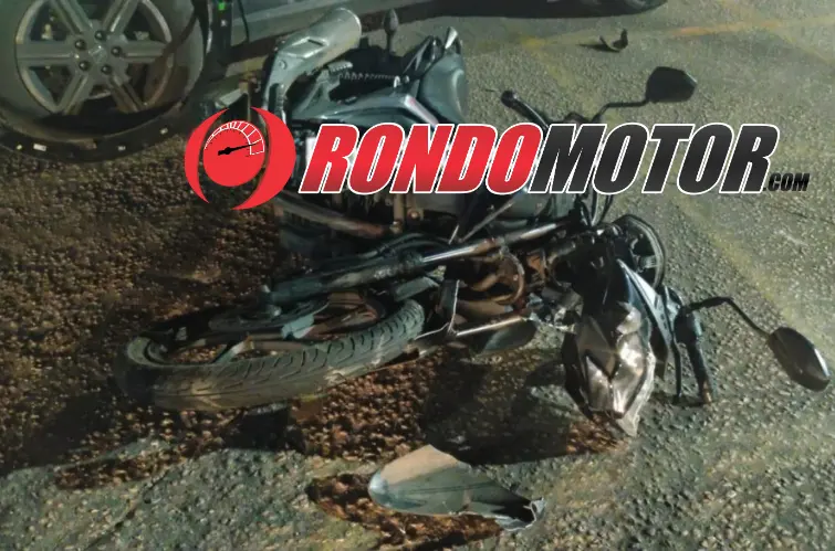 Motociclista sofre acidente grave após carro avançar preferencial na Avenida Calama