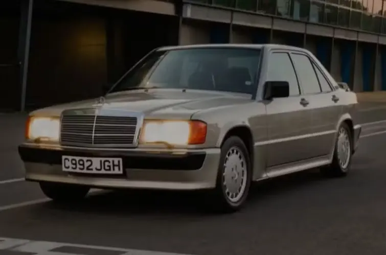 Mercedes-Benz de Ayrton Senna vai a leilão e pode alcançar R$ 1,8 milhão