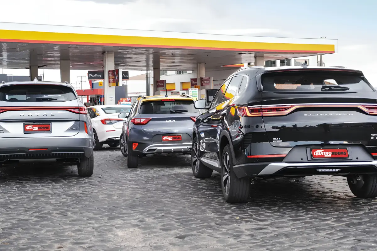 Gasolina envelhecida pode causar prejuízos em híbridos plug-in que rodam pouco com o motor a combustão