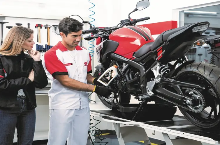 Últimos dias para concorrer a uma moto 0 km na Troca Show Honda ao realizar troca de óleo na Mastter Moto