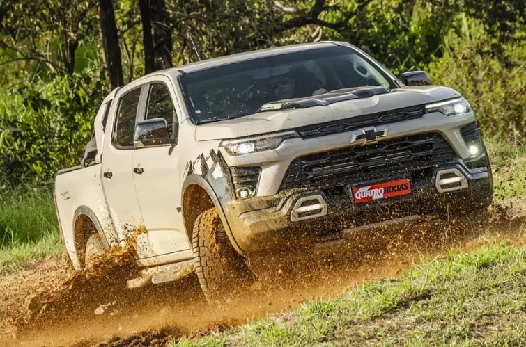 Chevrolet S10 deve ganhar versão híbrida em nova fase prevista para 2028
